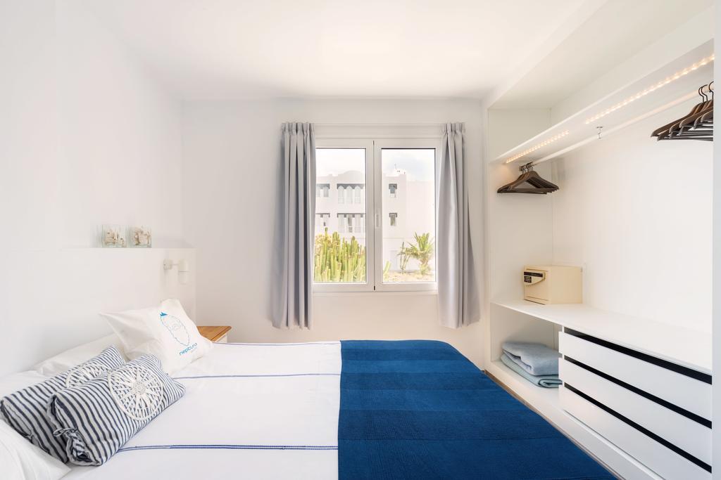 Neptuno Suites - Adults Only Costa Teguise Chambre photo